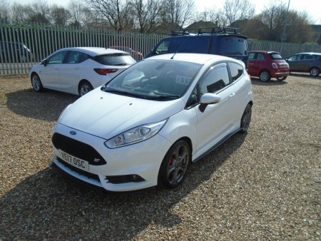 FORD FIESTA 1.6T EcoBoost ST-3 Euro 6 3dr